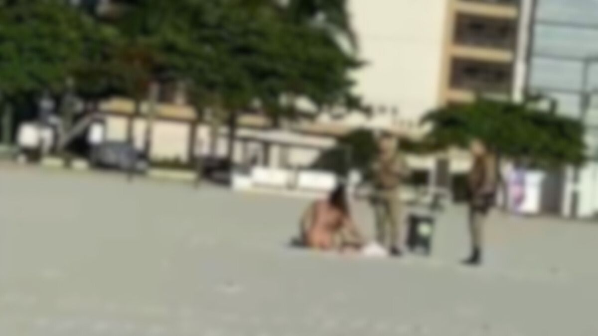 Mulher flagrada totalmente nua em praia mobiliza a polícia em SC - Oeste  Mais